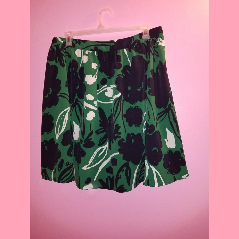 Beautiful Knee Length Skirt